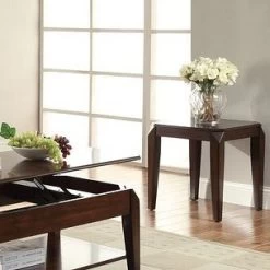 Docila End Table