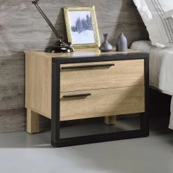 Erasto Accent Table