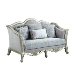 Qunsia Loveseat